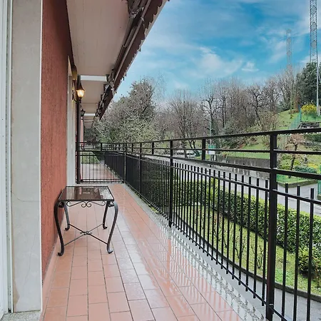 Noseda 5 Daire San Fermo della Battaglia